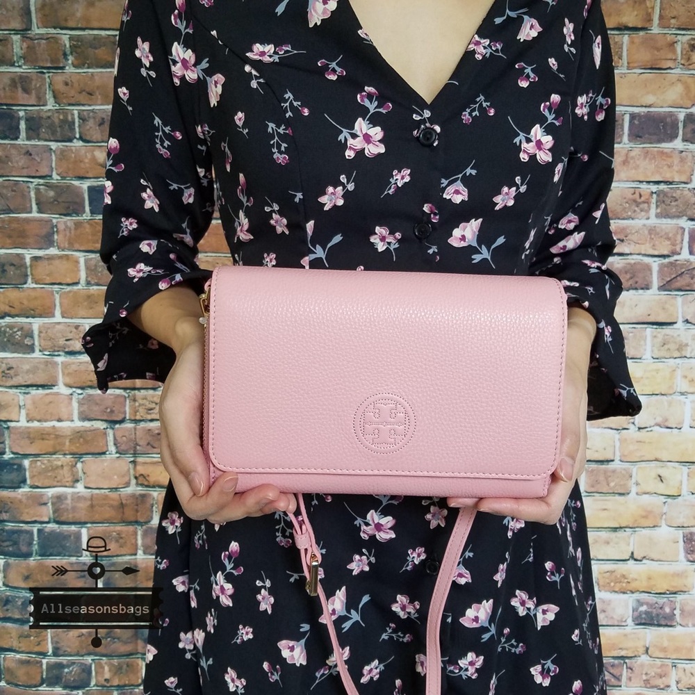 🔽 Tory Burch Bombe flat crossbody wallet cameo - Picture 6 of 8